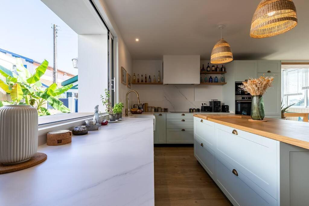 Beautiful Beach House In Front Of The Ocean ビアリッツ エクステリア 写真