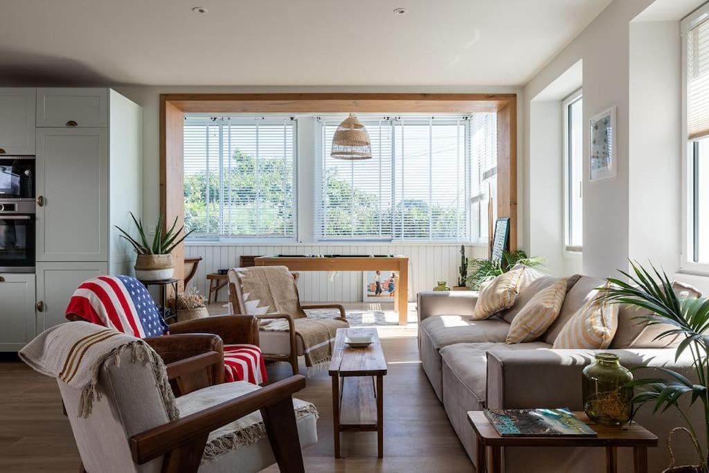 Beautiful Beach House In Front Of The Ocean ビアリッツ エクステリア 写真