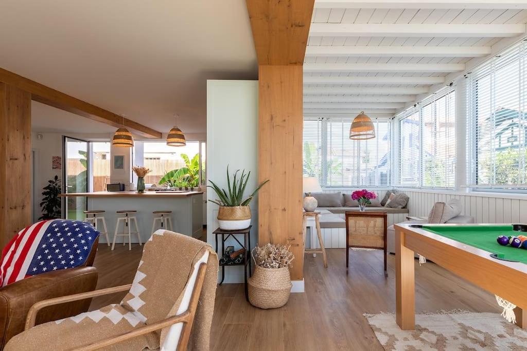 Beautiful Beach House In Front Of The Ocean ビアリッツ エクステリア 写真