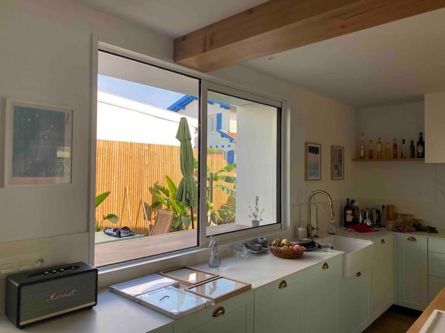 Beautiful Beach House In Front Of The Ocean ビアリッツ エクステリア 写真