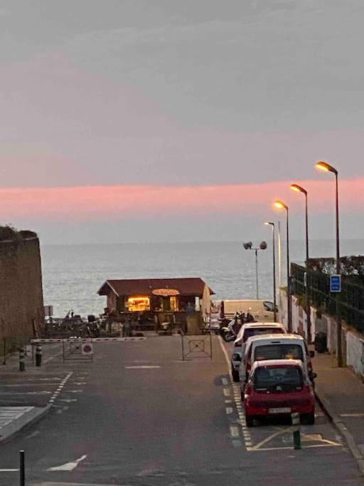Beautiful Beach House In Front Of The Ocean ビアリッツ エクステリア 写真
